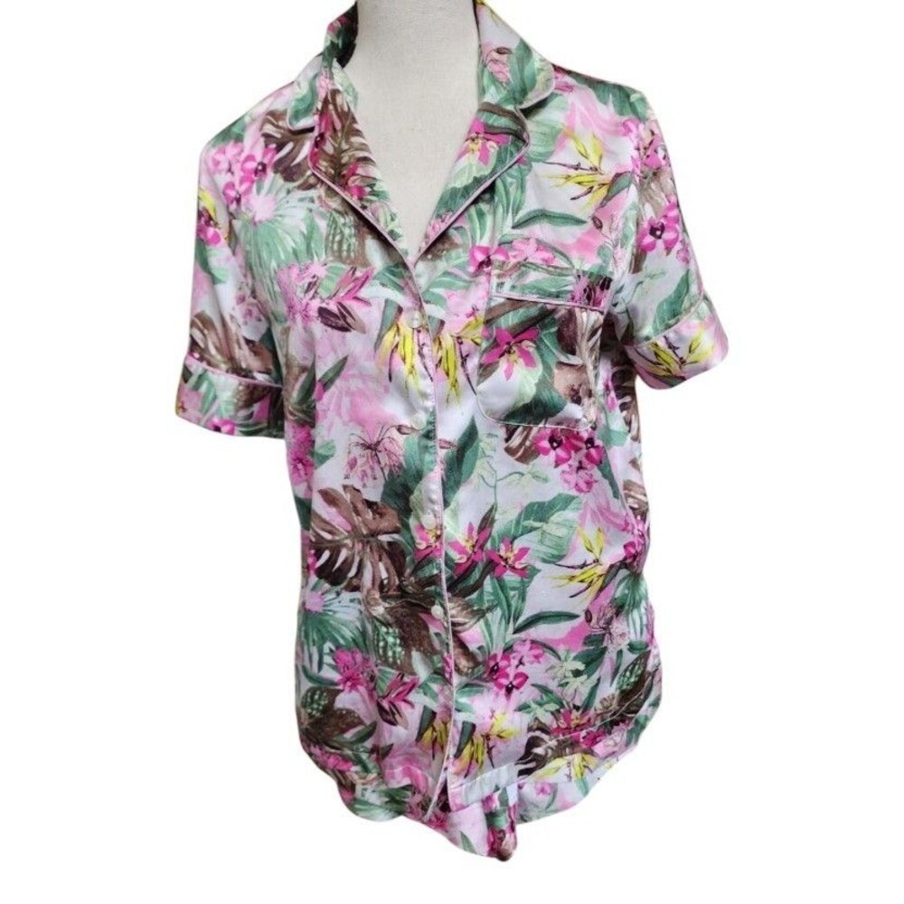 Victoria's Secret Pajama Short Set Size XS Silky Soft